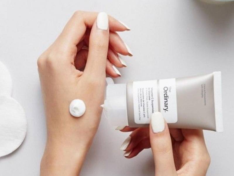 بافت کرمی مرطوب کننده اوردینری