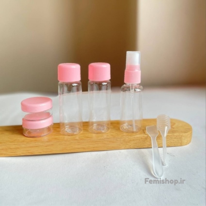 ست جای لوازم آرایش و بطری مسافرتی 7 تکه ست ظروف مسافرتی آرایشی صورتی داخل کیف شفاف